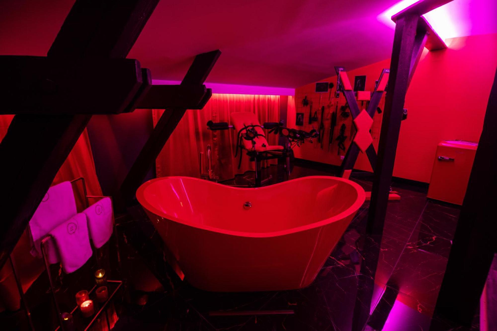 Red Palace Apartament Bdsm Bydgoszcz Exterior foto